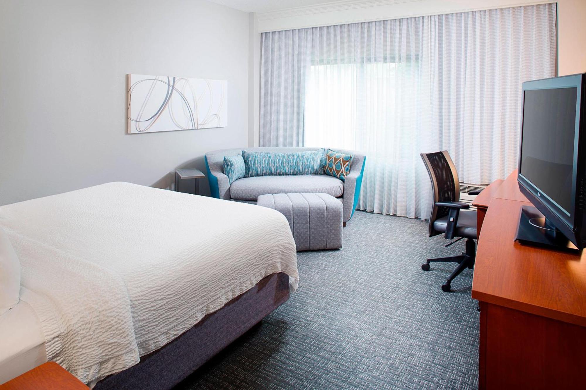 Hotel Courtyard By Marriott Roanoke Airport Exteriér fotografie