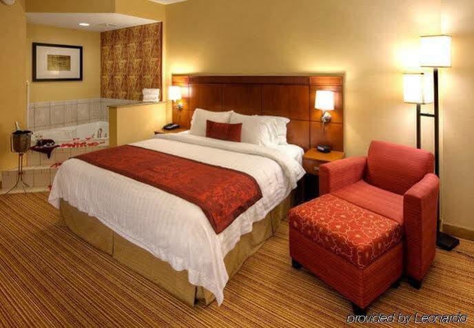 Hotel Courtyard By Marriott Roanoke Airport Exteriér fotografie